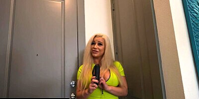 Stepson Goes Wild With Stepmom Spencer Scott When She Wraps Her Fat Lips Around His Dick - MomShoot