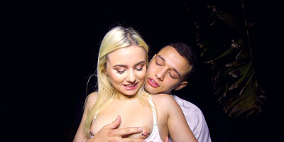 Aria Banks gets a sticky reward after servicing firm cock