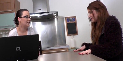 1st Time Anal For The Pretty Young Getting Her Ass Pounded And Creamed - Angela Kiss