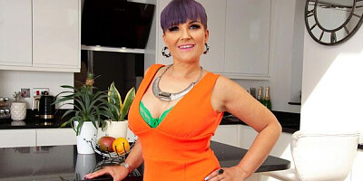 Watch magnificent Tiny's sex