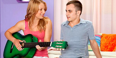 Alyssa's side fuck clip