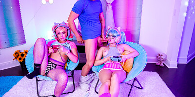 Gamer sluts Leana Lovings and Krissy Knight get pounded on the floor