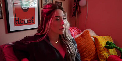 Pink Drip - Mommy Gets META