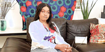 African Casting - Chubby Ebony MILF Impressed By The Agent's Huge Dick
