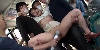 Beautiful woman convulsing and screaming in agony 09672