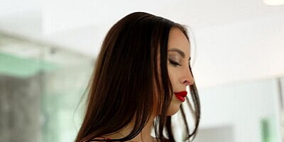 Dirty wife Melissa Stratton gets naughty with lingerie and a huge cock