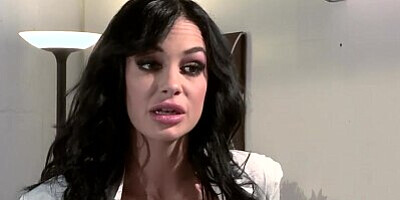 Brazzers - Angelina Valentine & Chris Strokes - Genital Hospital