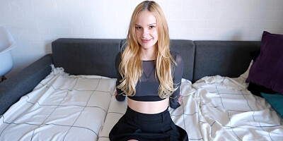 A Gag Instead Of A Lollipop For A Beautiful Fertile Blonde