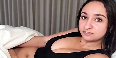 Big titty coworker says NO to CONDOM during business trip hookup morfz2h