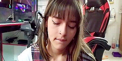 I Went To My Stepbrothers Room To Do Homework And Ended Up In Four