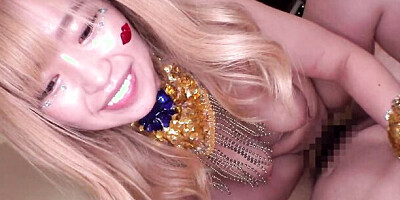 Part 3 Picking up a gal who is too erotic in samba! Their eyes are glued to the asses spilling out of the netting!