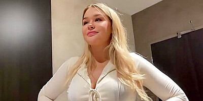 Gina Varney An English Manager Gets Fucked In The Toilets And Elevator