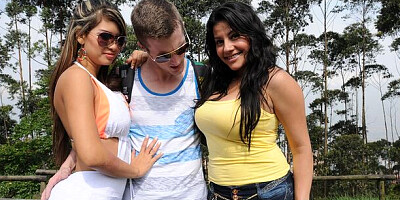 Brunette trailer with stunner lovebird from Big Tits, Round Asses