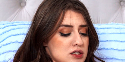 Aubree Valentine and Abigaiil Morris scissoring in the bedroom