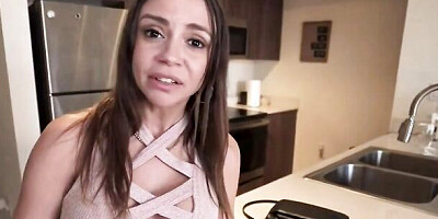 Erfahrene Lehrerin Havana Bleu Hilft Geilen Jungen