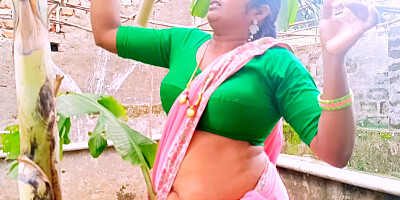 Villege forming hot sexy maid planing fir fucking with owner. Telugu Dirty Talks.part 1