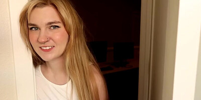 Sydney Harwin & Jaybbgirl - Mommy & Sister- TABOO TRIANGLE