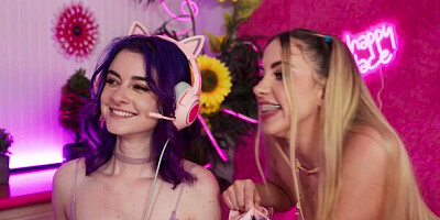 Khloe and Spiraling's skinny dirt