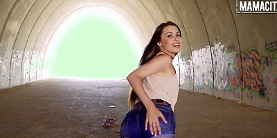 TOP 5 SKINNY COMPILATION! SLIM LATINAS LOVE RISKY SEX - MAMACITAZ