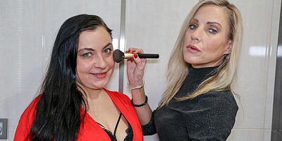 So hot Christina Rose and Sofia Sinn at saggy action