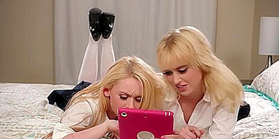 Chloe Cherry & Athena Rayne - Curiosity [4k]