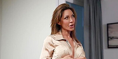 Vittoria Divine - Busty French Milf Real Estate Agent Gets Fucked In The Ass