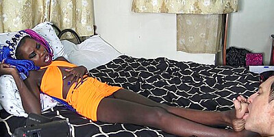 African Teen 18+ Princess Train Her Slave In Foot Licking Pussy Licking And Suck Him In Her Mouth