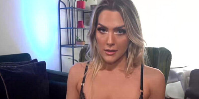 Savvy Suxx looks like a total smokeshow in this POV vid