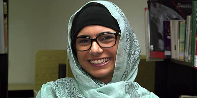 Big boobs Arab girl masturbates in the library with no shame