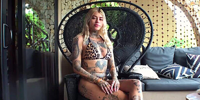 Blondie Cat is ready to masturbate in her first solo scene