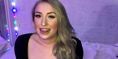 PAWG blonde bimbo Harley Jade taking on an erect dong
