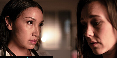 Indescribable Sinn and Vicki's fast pussy rubbing porn