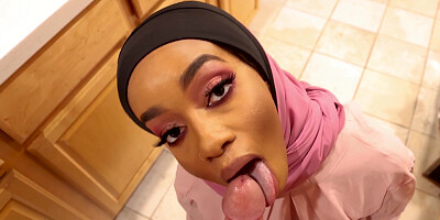 Ebony Lily Starfire with big tits slides on cock