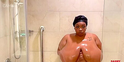 Busty Muva & Barry Muva Titfuck (720)