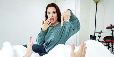 Watch graceful Jessica Ryan's action