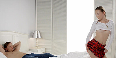 Jenny Wild's sexy tease leads to hot sex with Stanley