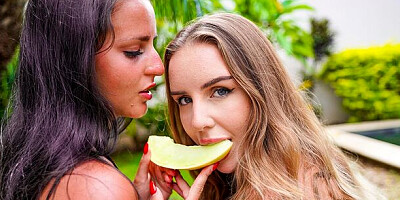 Impressive Betzz and Dee's masturbation smut