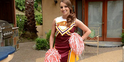 Mofos featuring Jenna Rose's amateur action