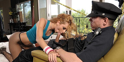 Curvy smut with steamy Jessie Rogers from Brazzers Exxtra