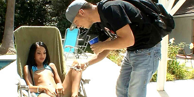 Skinny Small Tits Ebony Girl tricked the Big Dick Boy next door to Interracial Fuck