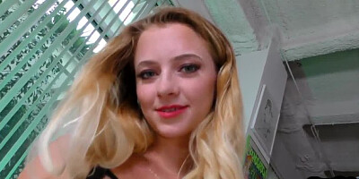 Hooker's curvy dirt by Finishes The Job