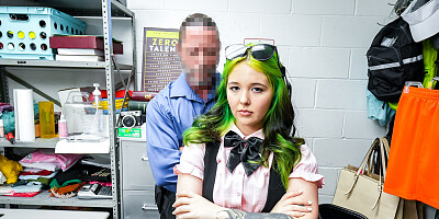 Green-haired teen Aveena Axel shagged by mature security officer