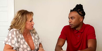 Mature blonde woman Lana Lee getting a black schlong