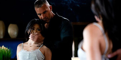 Hottie Lulu Chu at doggystyle scene