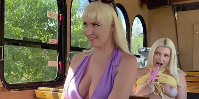 Teacher wants to see two horny students fucking in FFM