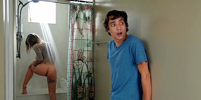 Sleazy MILF blondie fools around with a young couple