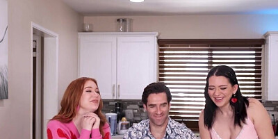 Threesome love scene with lovely fucking women in HD