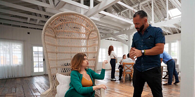 Johnny Love screwing Nicole Rae while hiding from the group