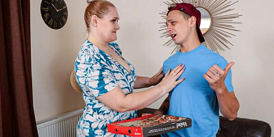 Explosive Becky Swings - blowjob xxx - AgedLove