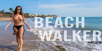 Beach Walker - RealBikiniGirls
